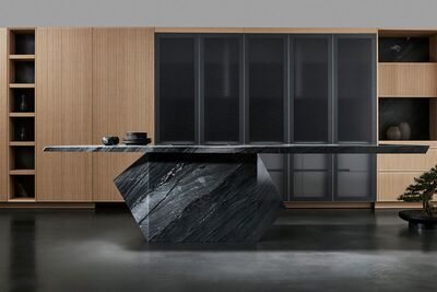 Black Tempest + veneer vertical wooden stripes