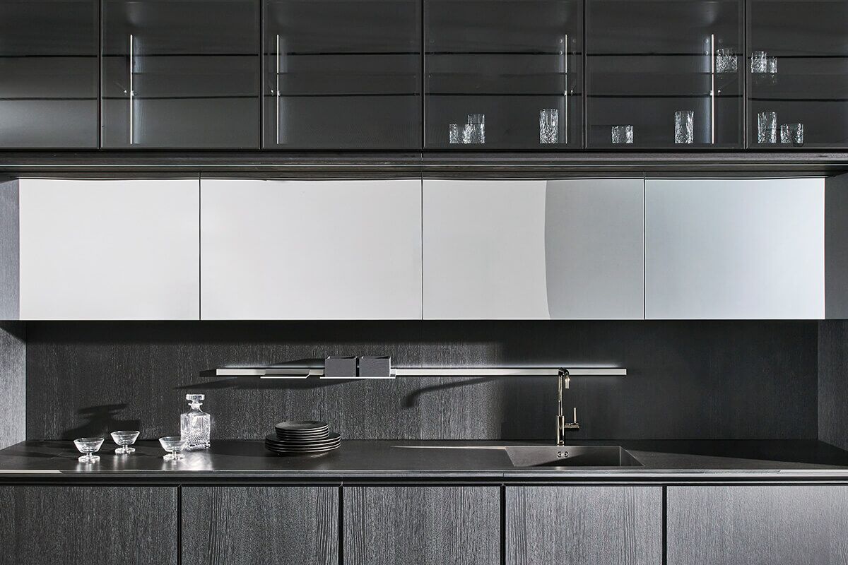 Stainless steel + veneer Aluminum frame - New Metals