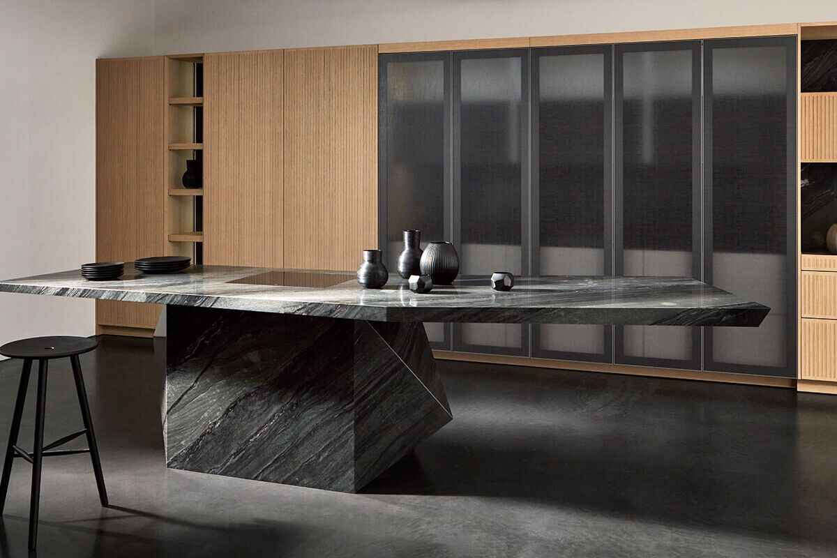 Black Tempest + placage avec pilastres - nami